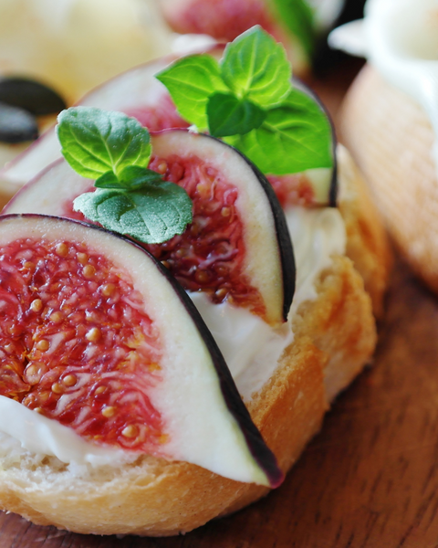 Fig and Bleu Cheese Crostini